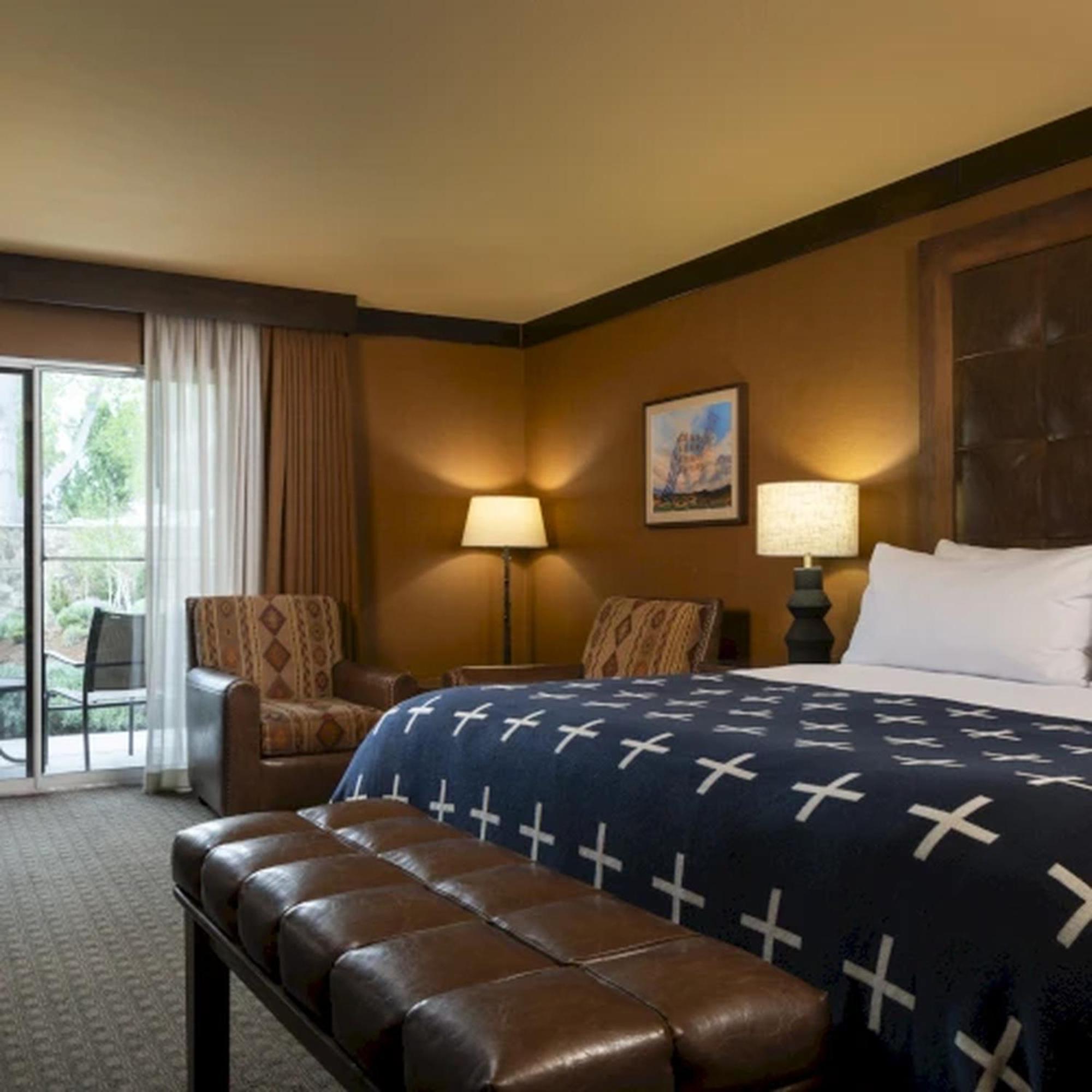 Wayfinder Bishop Hotel Luaran gambar